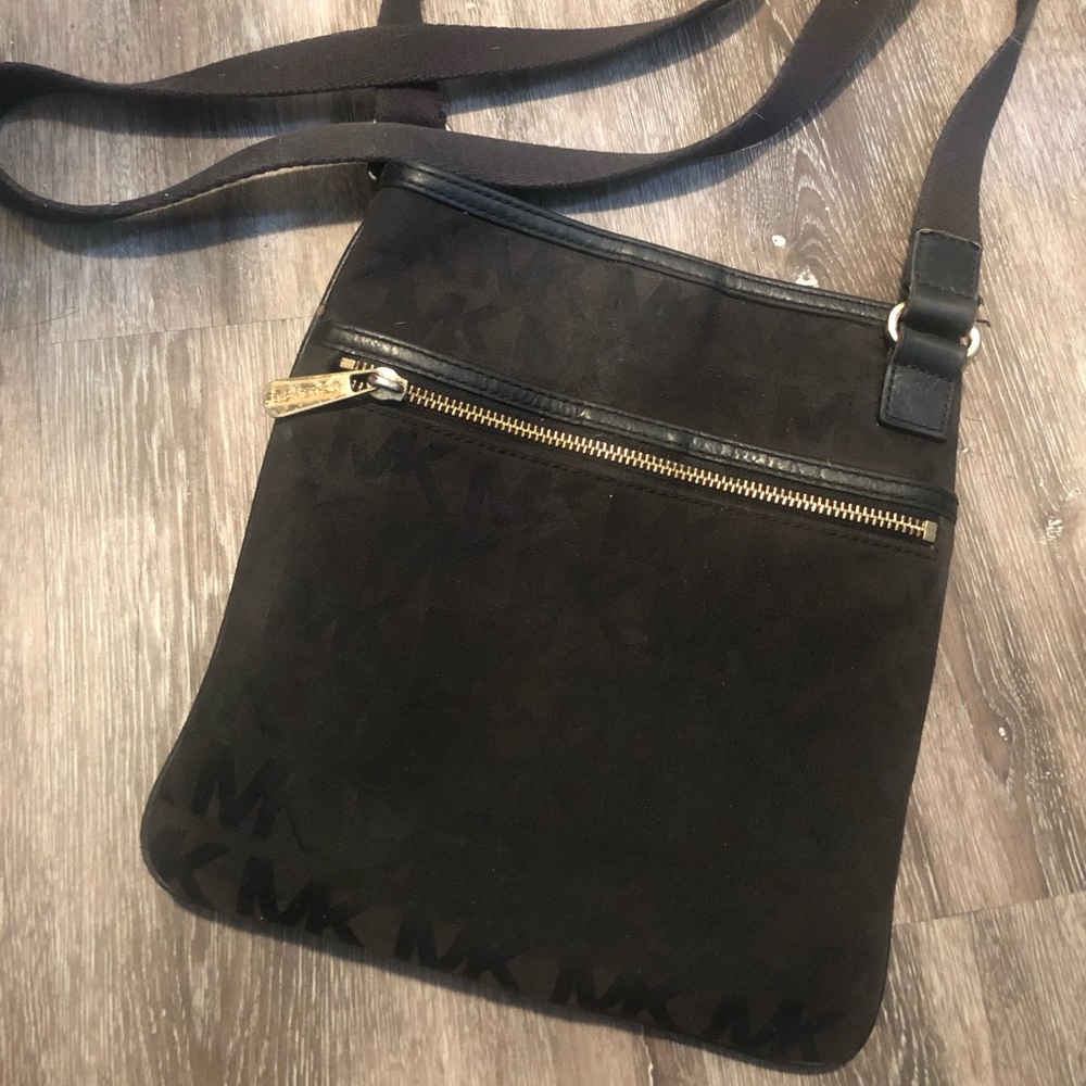 Michael Kors Crossbody